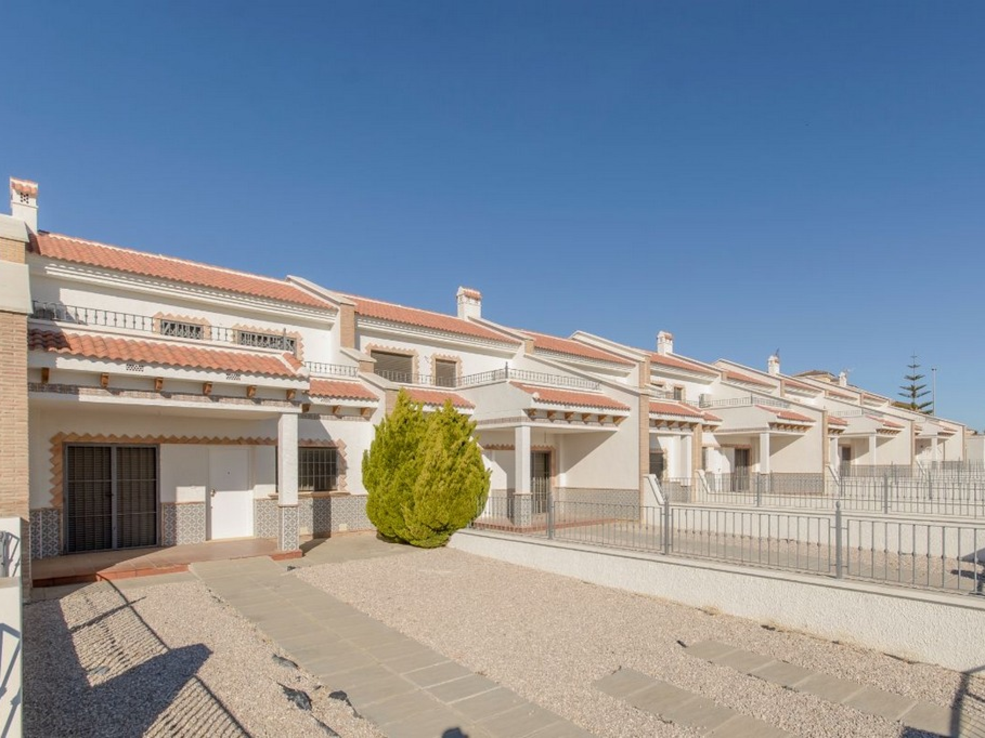 Newly Refurbished Development of 3 Bed Townhouses in San Miguel de Salinas with communal pool