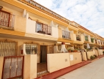 CV0798, Terrace house with 3 bed, 3 bath walking distance to the beach