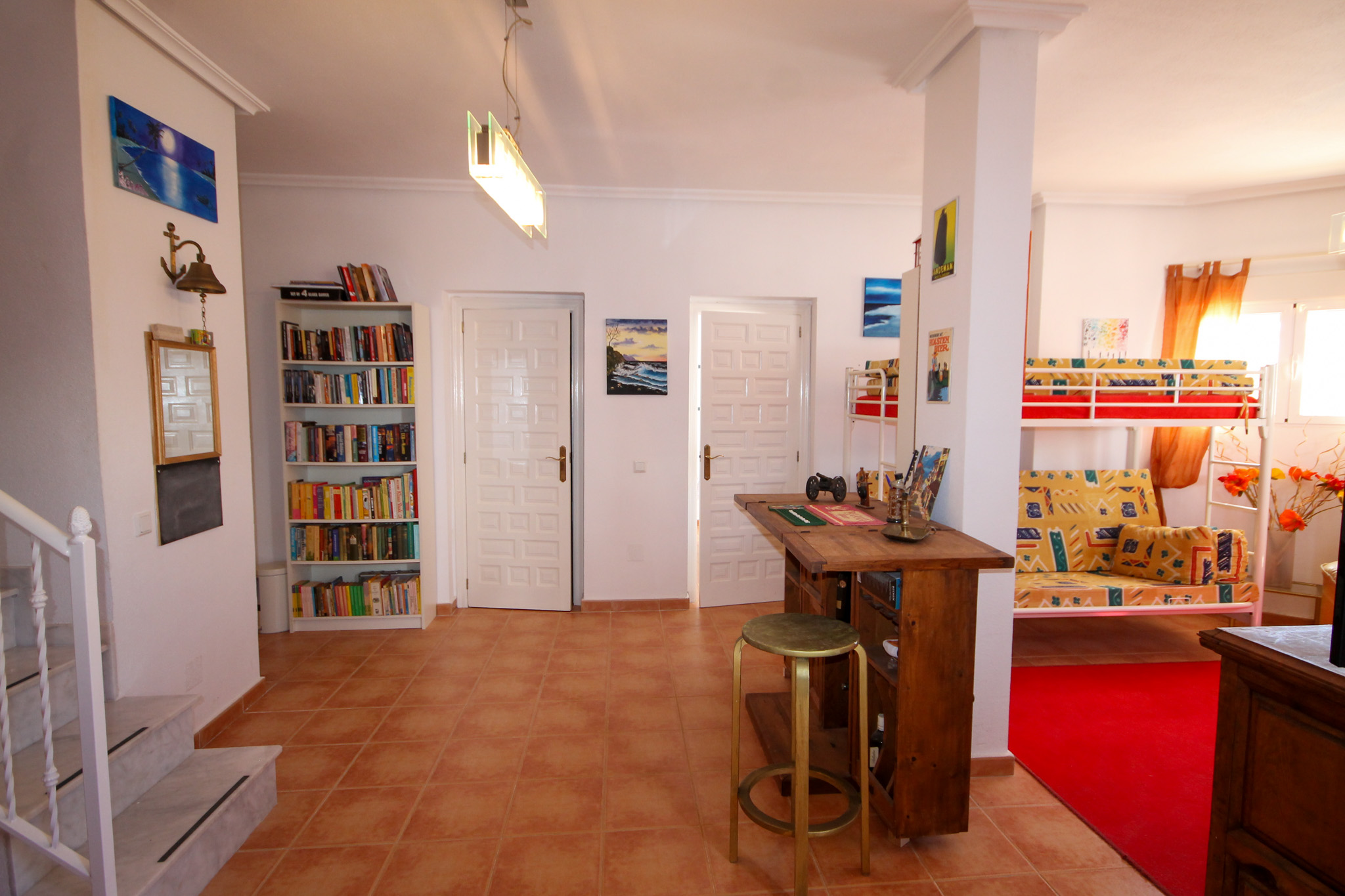 For Sale - Four Bed villa on large plot with heated pool -  - Alicante