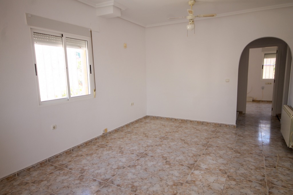 For Sale - Detached villa with 2 beds, 3 baths and basement -  - 