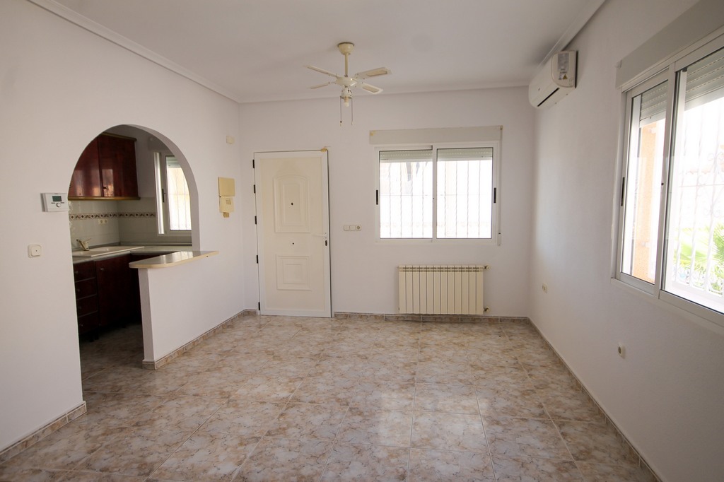 For Sale - Detached villa with 2 beds, 3 baths and basement -  - 