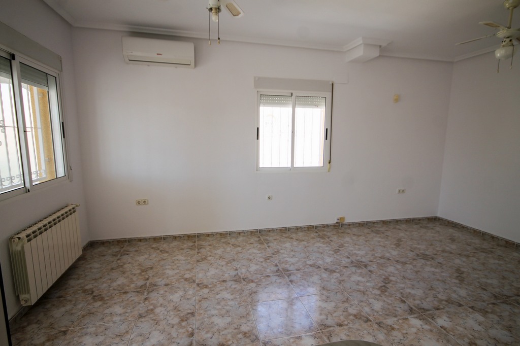 For Sale - Detached villa with 2 beds, 3 baths and basement -  - 