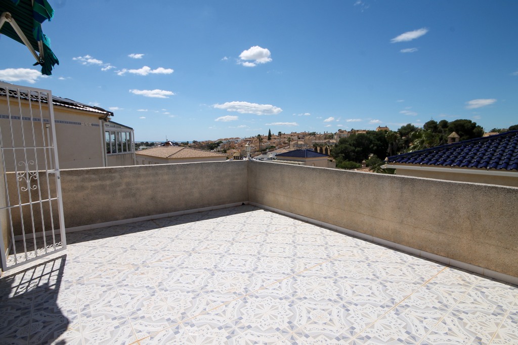 For Sale - Detached villa with 2 beds, 3 baths and basement -  - 