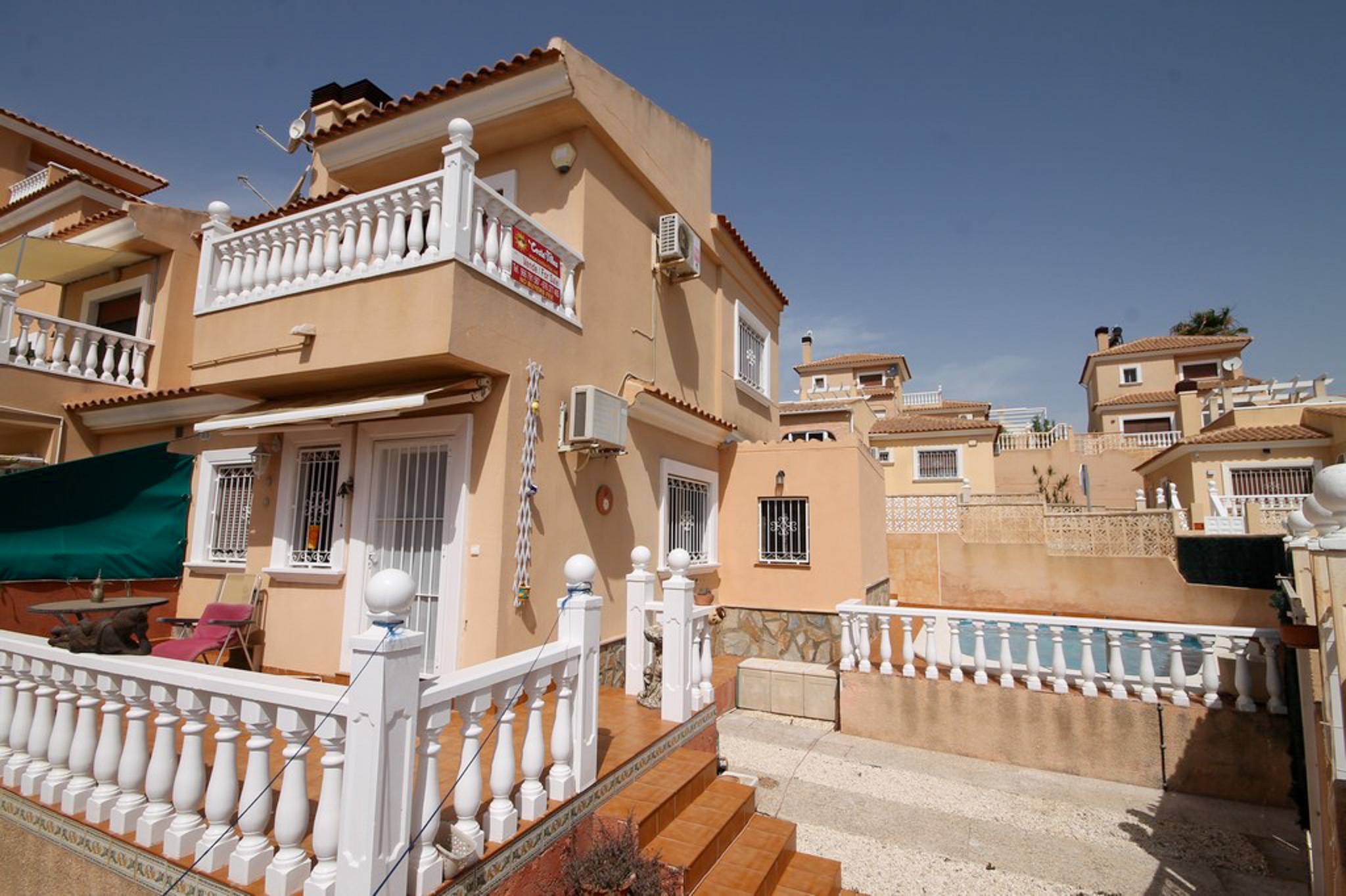 2 bed semi detached with private pool