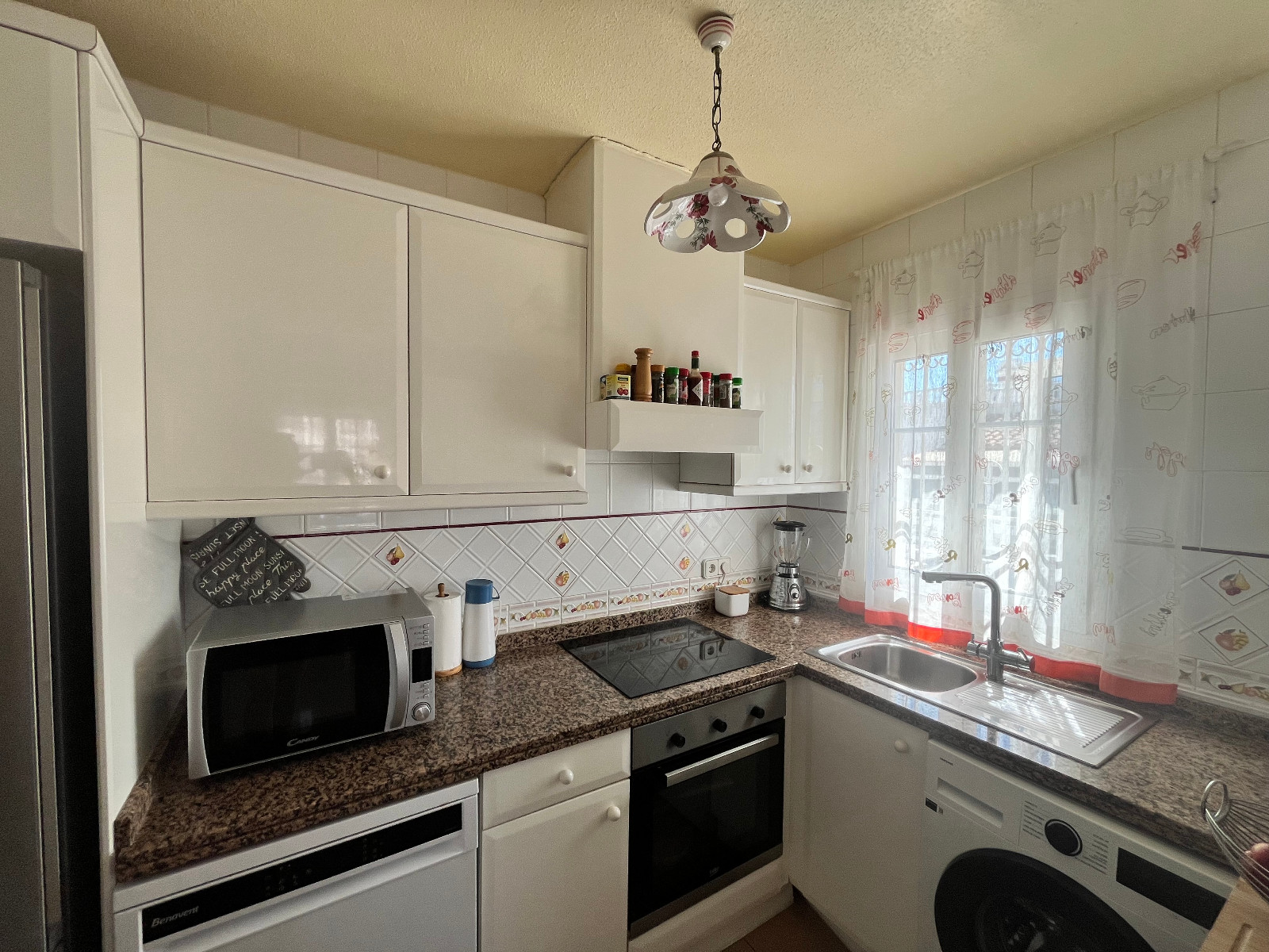 For Sale - 3 Bedroom 2 Bathroom Quad House in Playa Flamenca - Jumilla  - Alicante