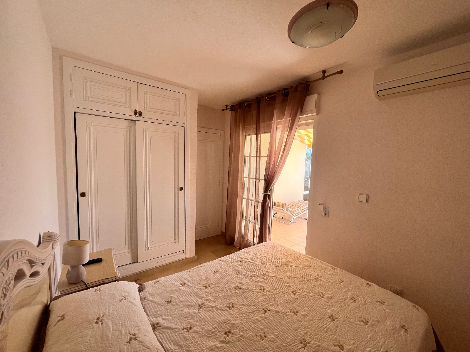 For Sale - 3 Bedroom 2 Bathroom Quad House in Playa Flamenca - Jumilla  - Alicante