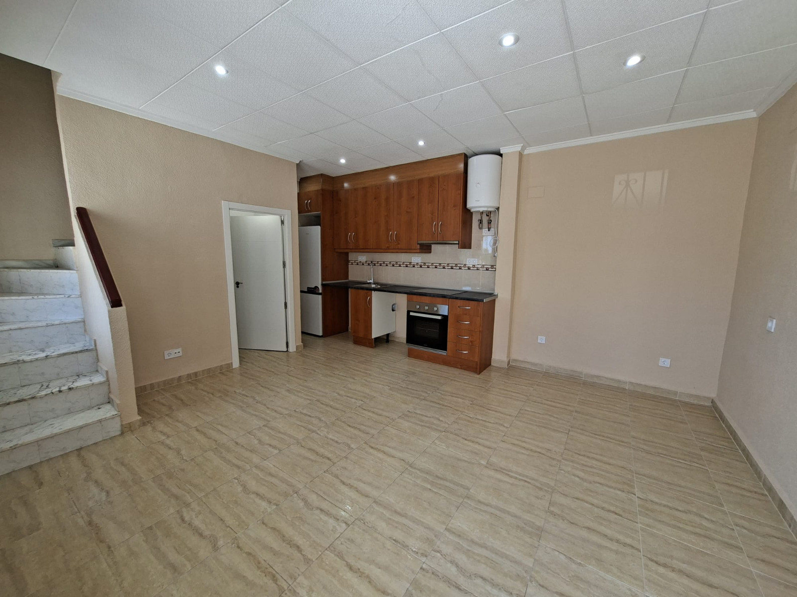 For Sale - 1 Bedroom 1 Bathroom Town House in La Marina - La Marina  - Alicante