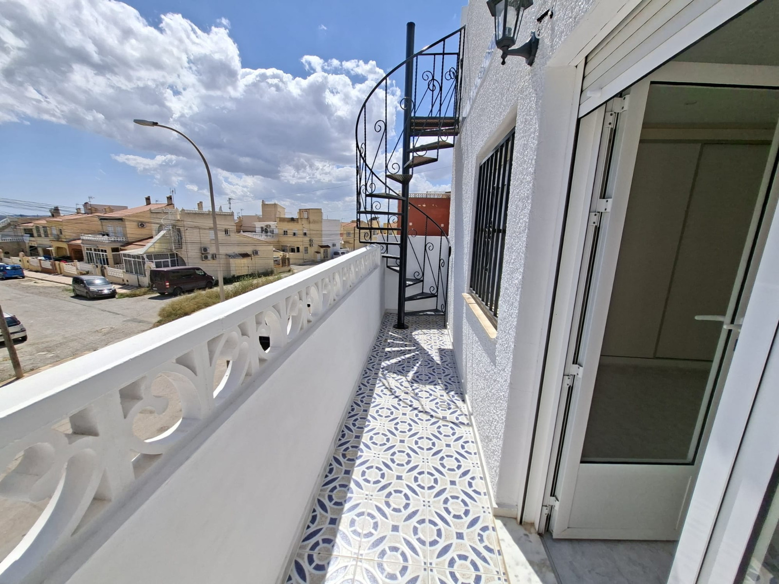 For Sale - 1 Bedroom 1 Bathroom Town House in La Marina - La Marina  - Alicante