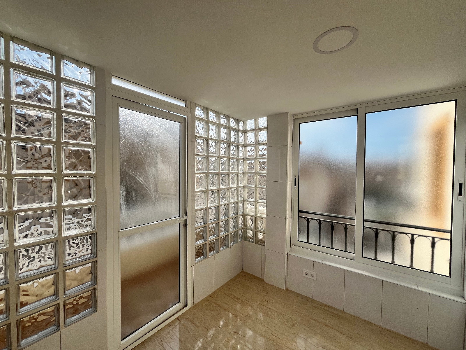 For Sale - 2 Bedroom 1 Bathroom Apartment in Playa Flamenca - Res. San Antonio  - Alicante