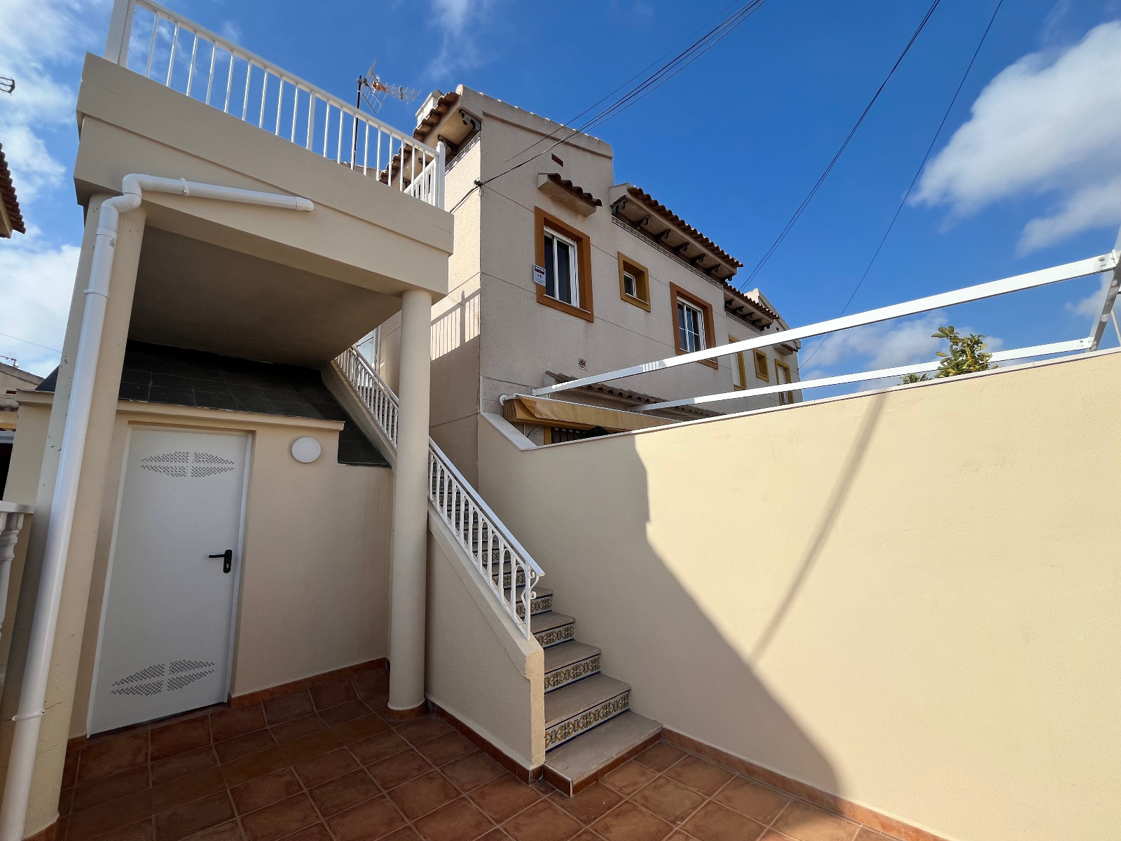 For Sale - 2 Bedroom 1 Bathroom Apartment in Playa Flamenca - Res. San Antonio  - Alicante