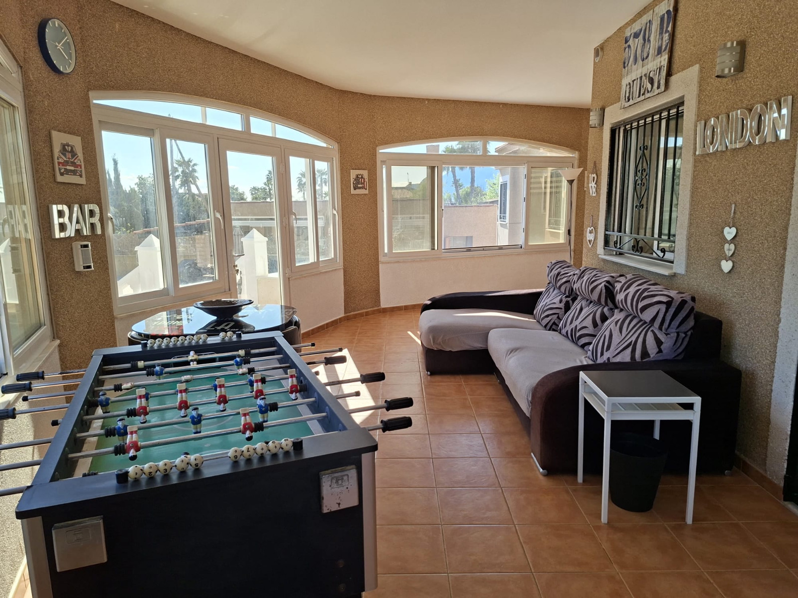 For Sale - 5 Bedroom 5 Bathroom Detached Villa in Catral - Catral  - Alicante