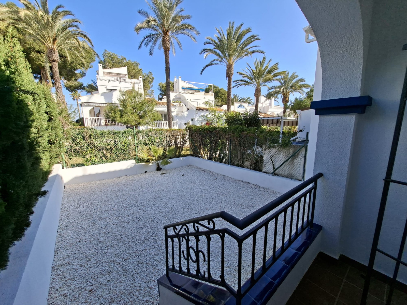 For Sale - 2 Bedroom 1 Bathroom Bungalow in Villamartin - Rioja  - Alicante