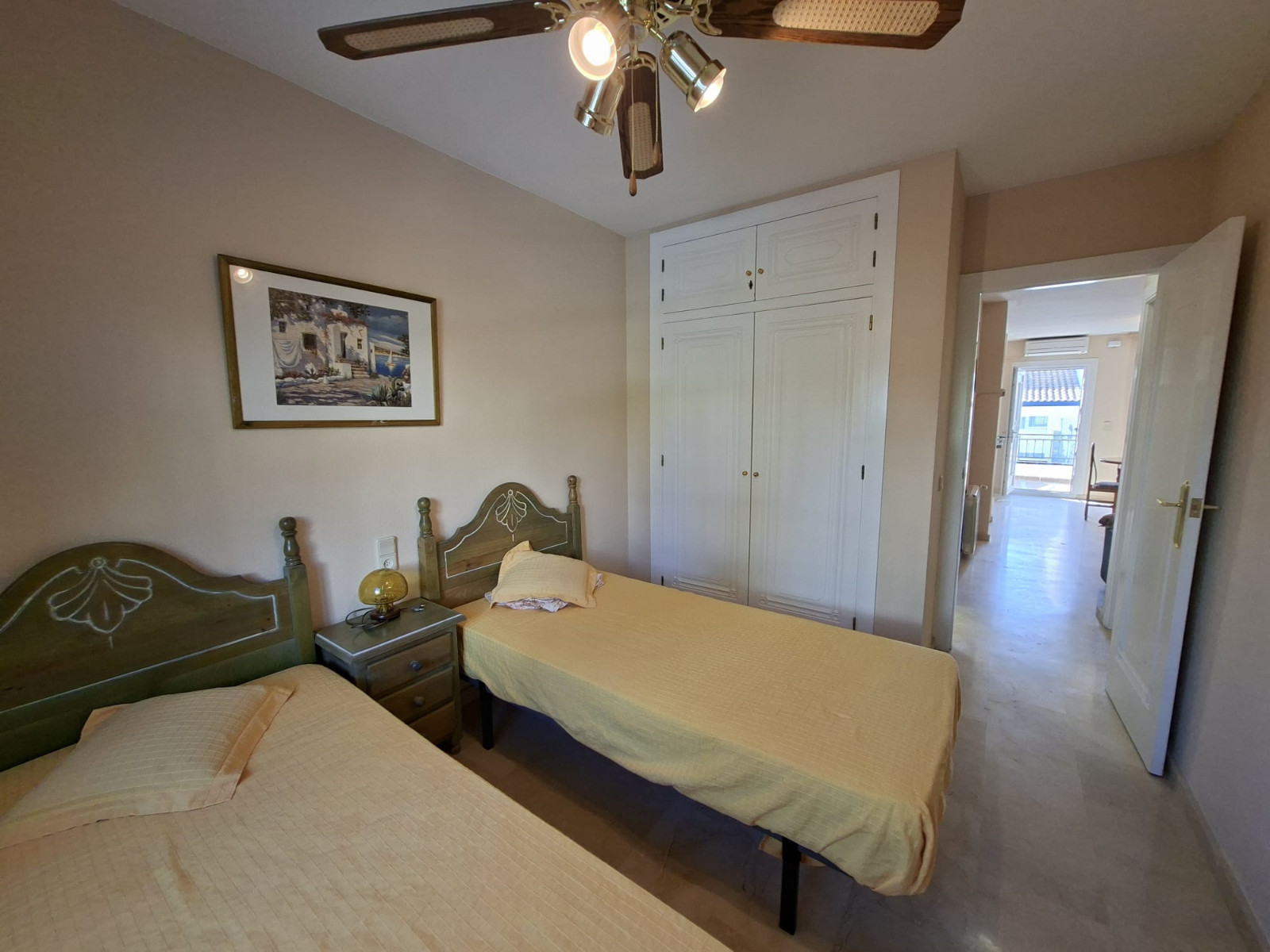 For Sale - 2 Bedroom 1 Bathroom Bungalow in Villamartin - Rioja  - Alicante