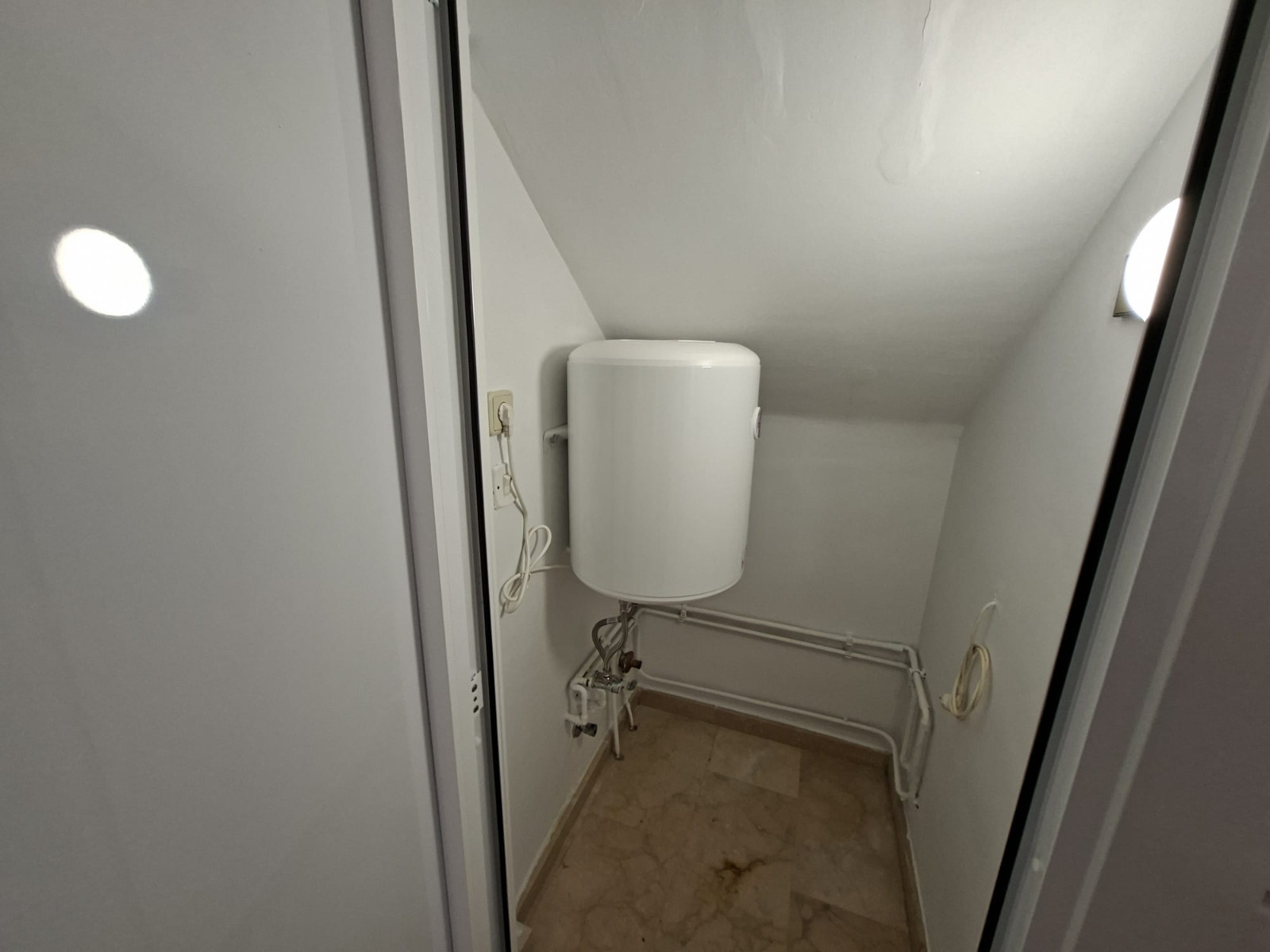 For Sale - 2 Bedroom 1 Bathroom Bungalow in Villamartin - Rioja  - Alicante