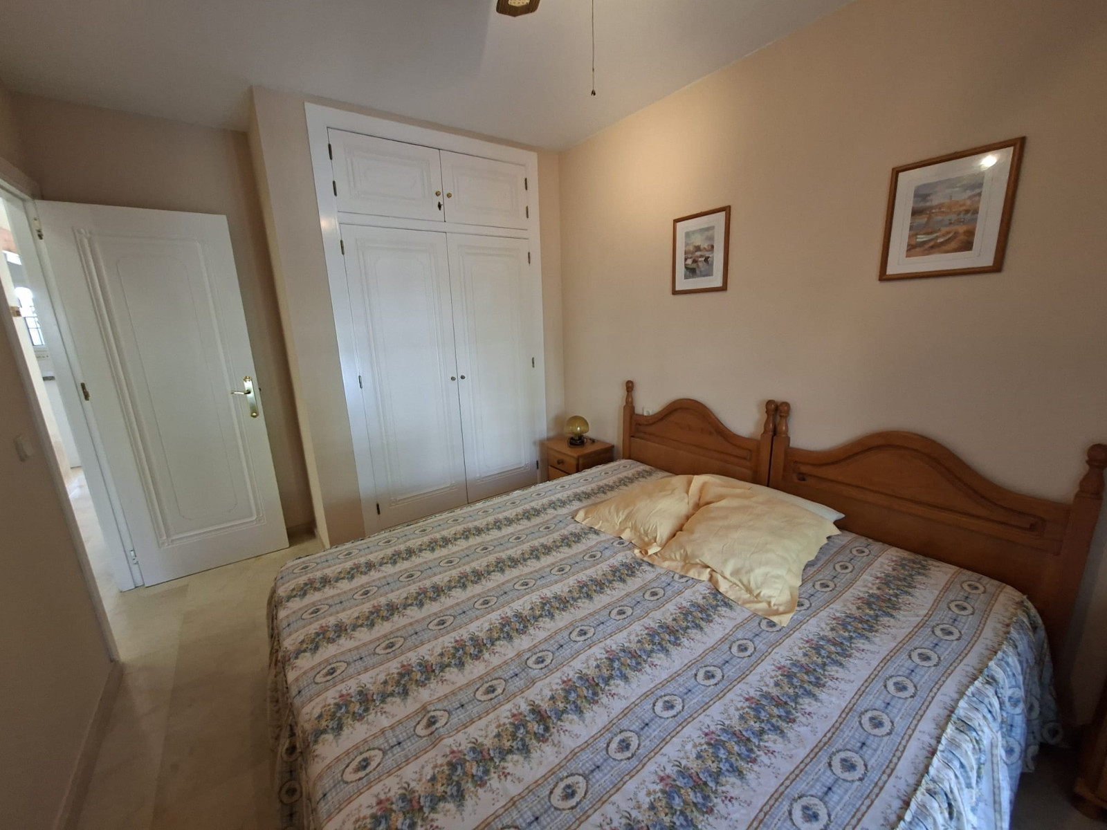 For Sale - 2 Bedroom 1 Bathroom Bungalow in Villamartin - Rioja  - Alicante