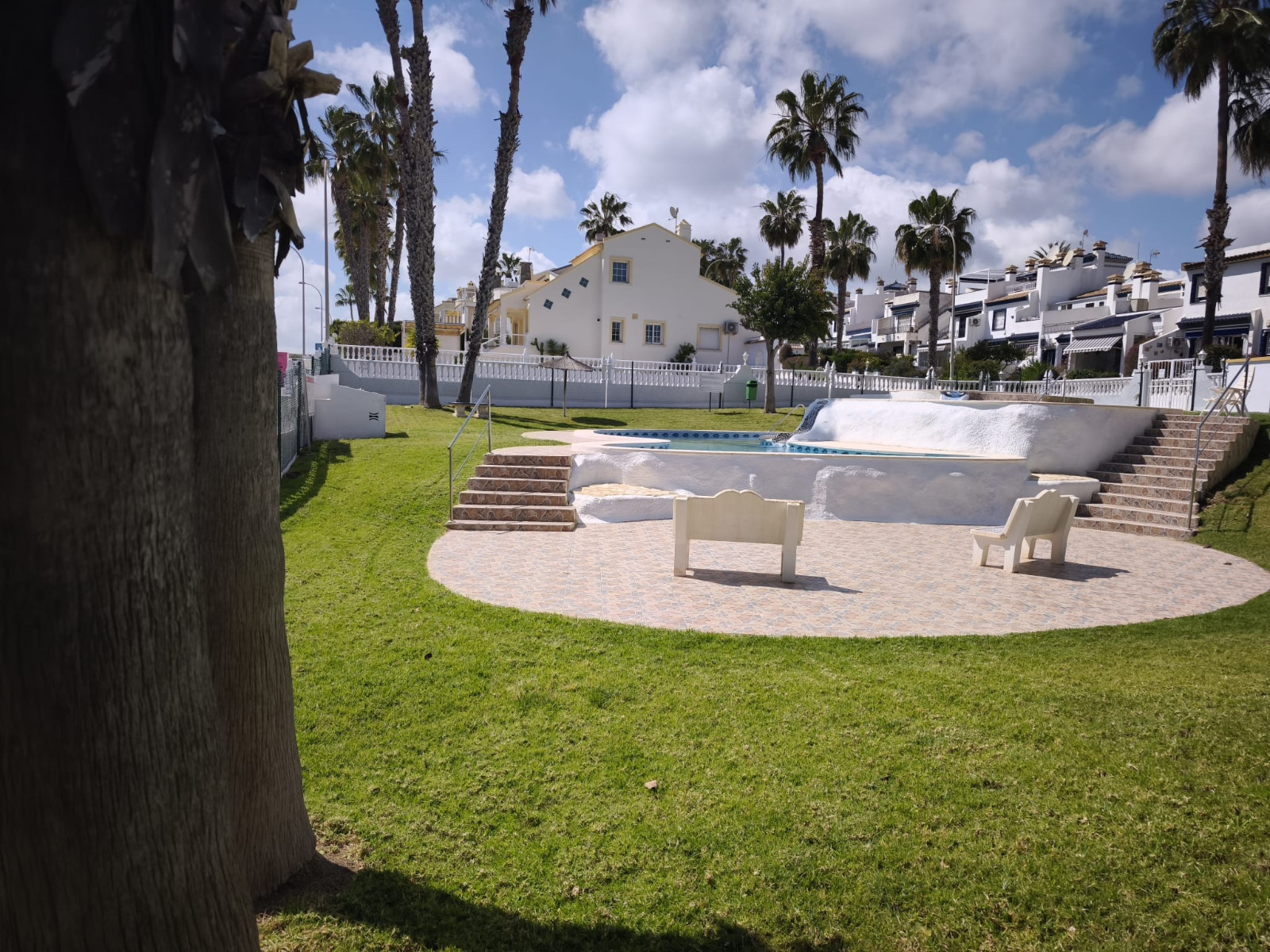 For Sale - 2 Bedroom 1 Bathroom Bungalow in Villamartin - Rioja  - Alicante