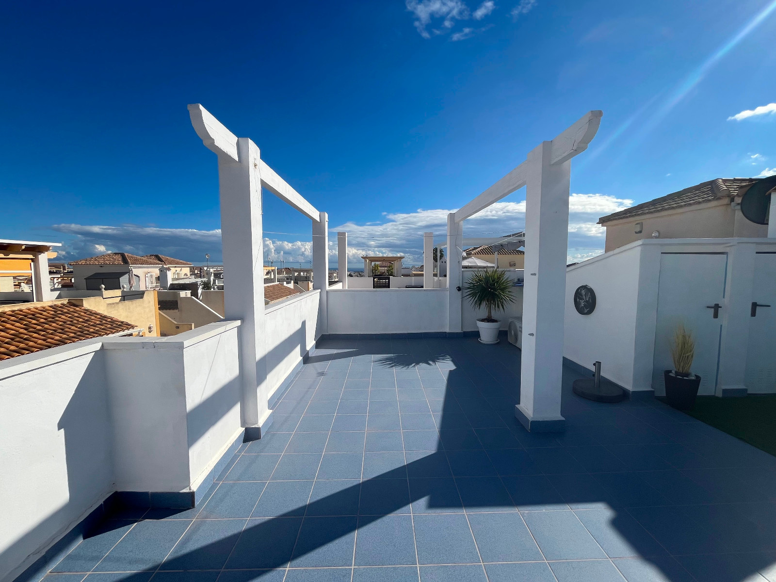 For Sale - 2 Bedroom 1 Bathroom Bungalow in Punta Prima - Serena  - Alicante