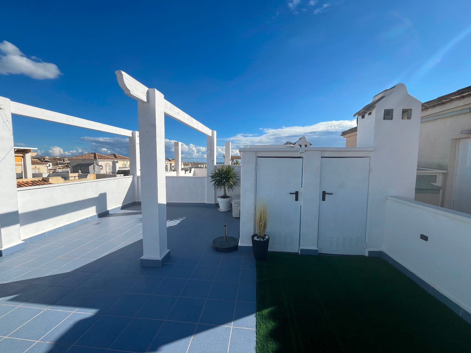 For Sale - 2 Bedroom 1 Bathroom Bungalow in Punta Prima - Serena  - Alicante