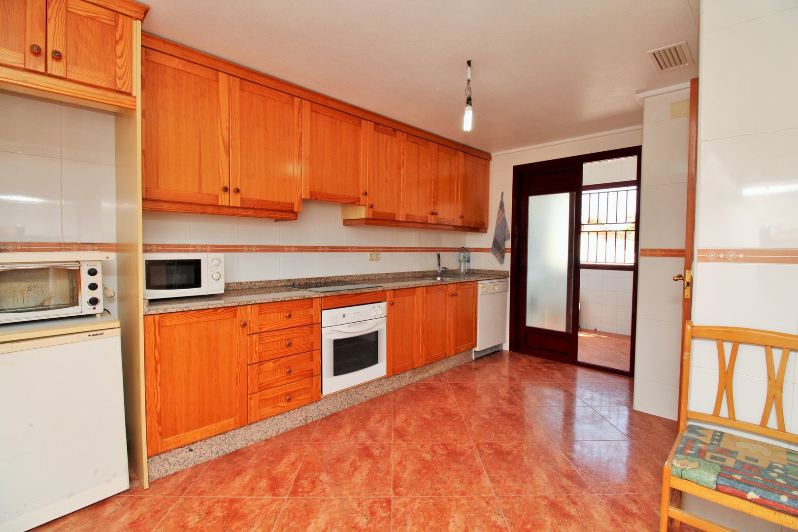 For Sale - 3 Bedroom 3 Bathroom Semi Detached House in Orihuela - Los Desamparados  - Alicante