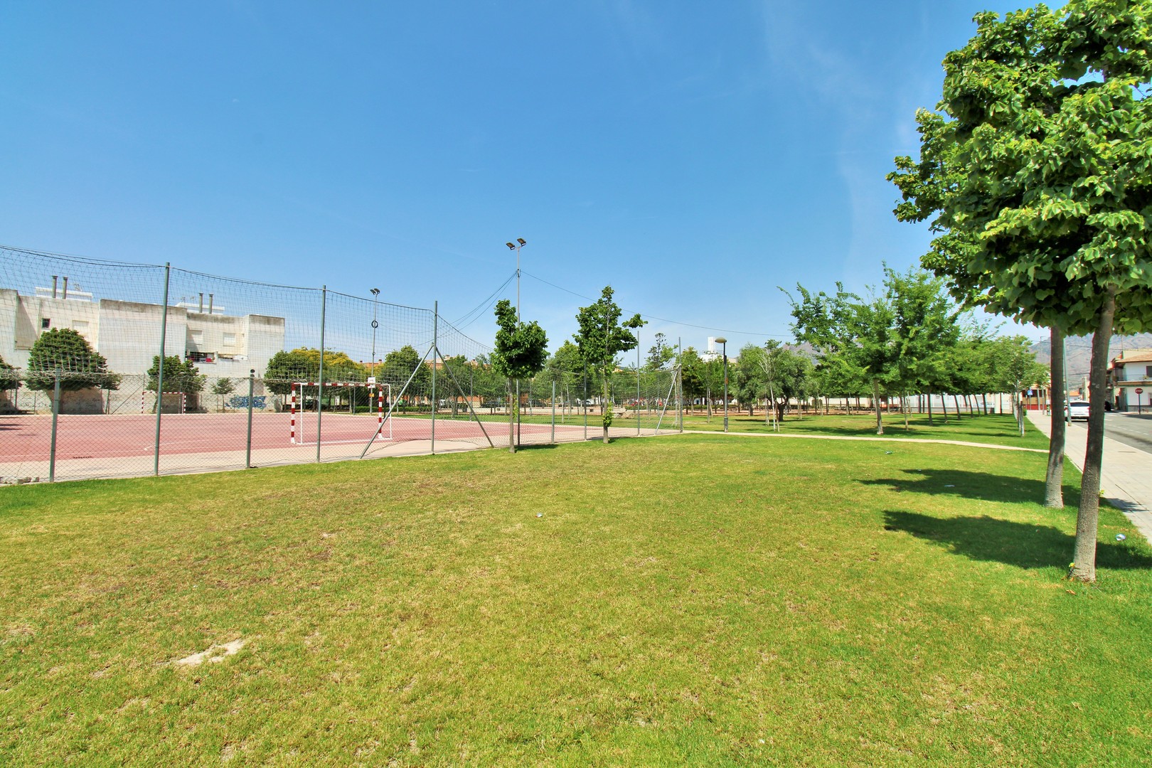 For Sale - 3 Bedroom 3 Bathroom Semi Detached House in Orihuela - Los Desamparados  - Alicante