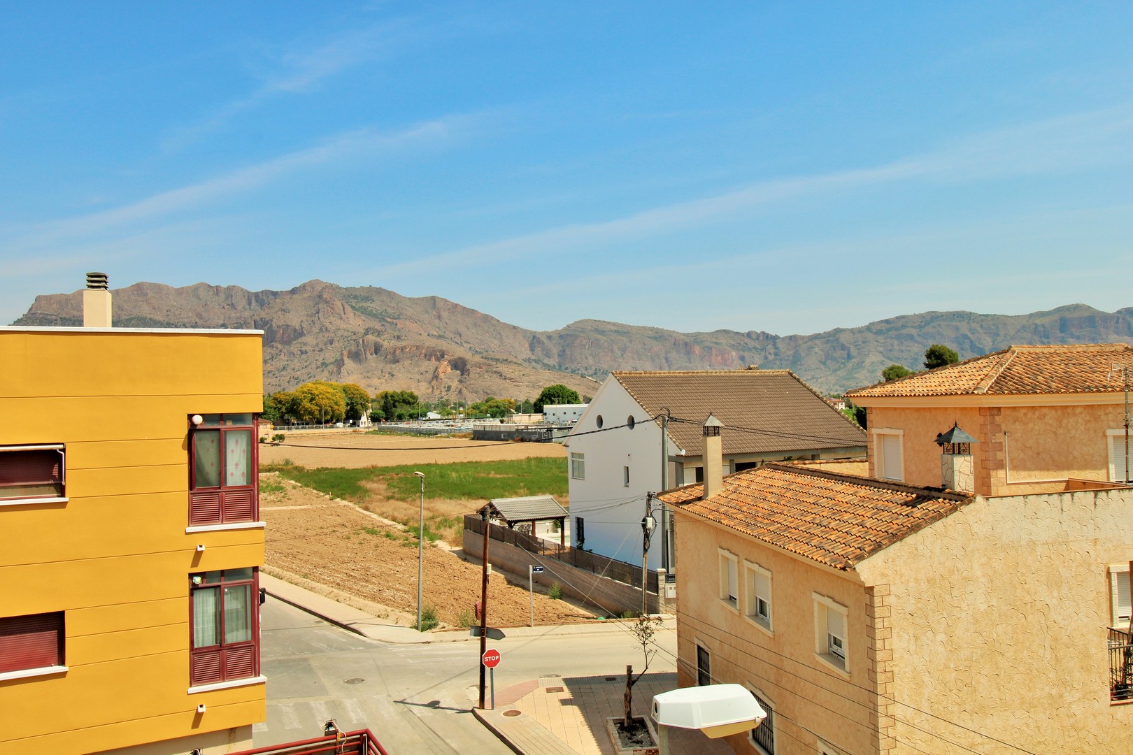 For Sale - 3 Bedroom 3 Bathroom Semi Detached House in Orihuela - Los Desamparados  - Alicante