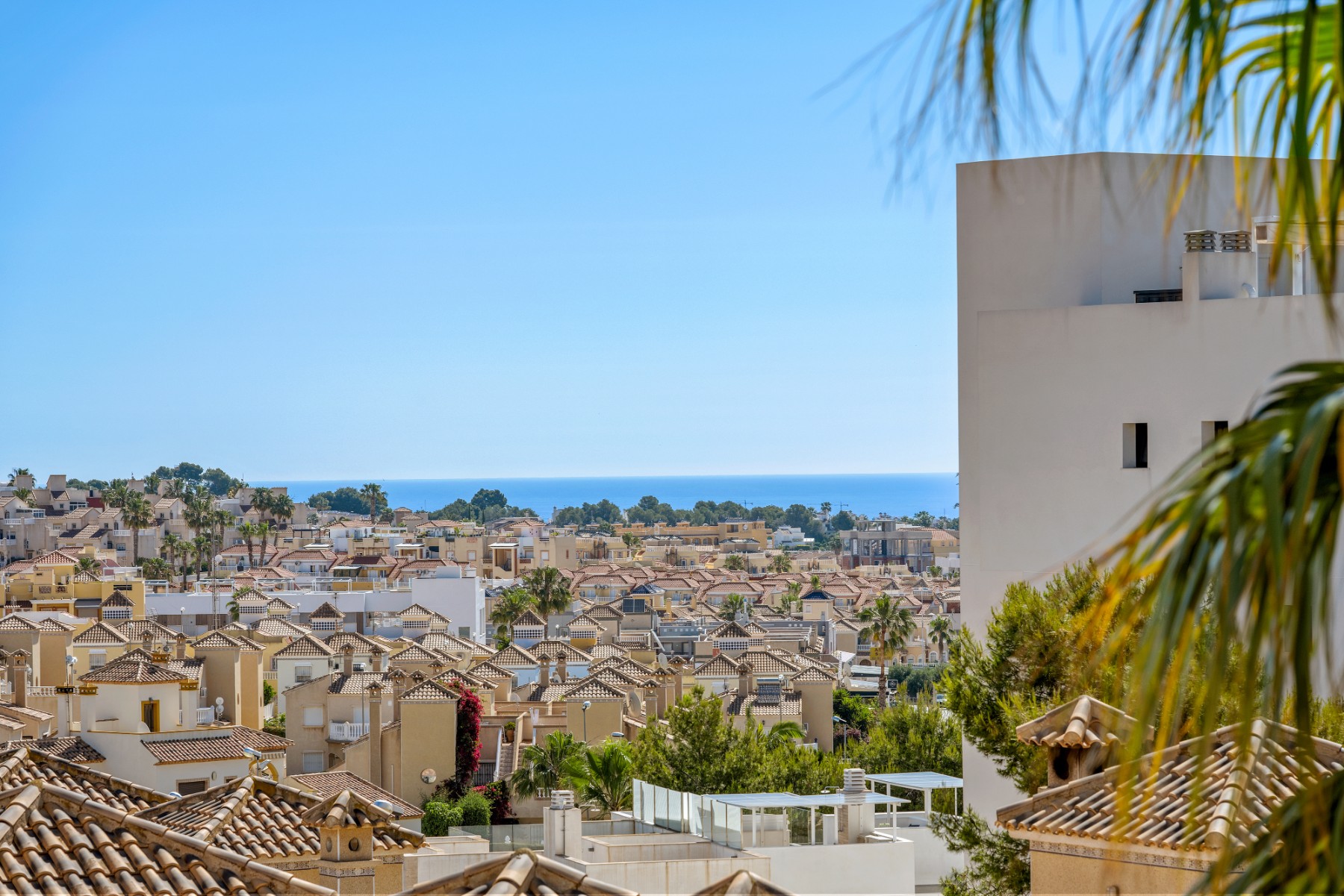For Sale - 3 Bedroom 2 Bathroom Villa in Villamartin - Villamartin  - Alicante