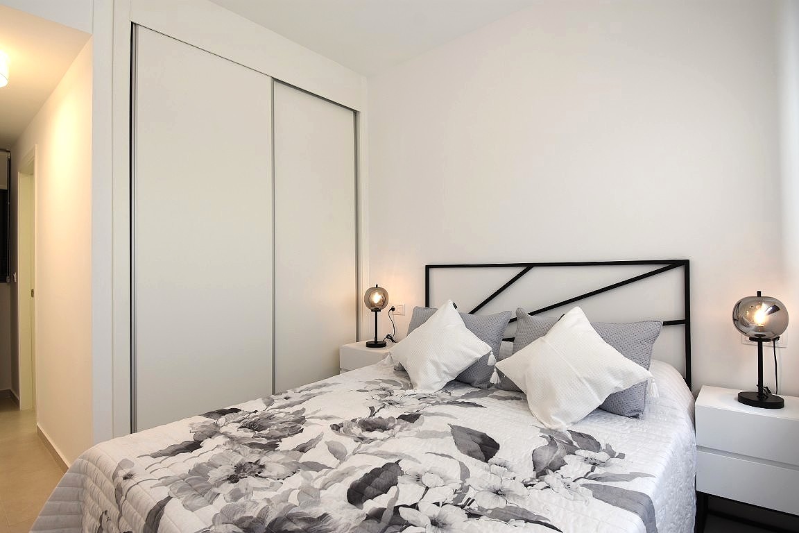 For Sale - 2 Bedroom 2 Bathroom Apartment - Top Floor Apartment in Orihuela Costa - Los Dolses  - Alicante
