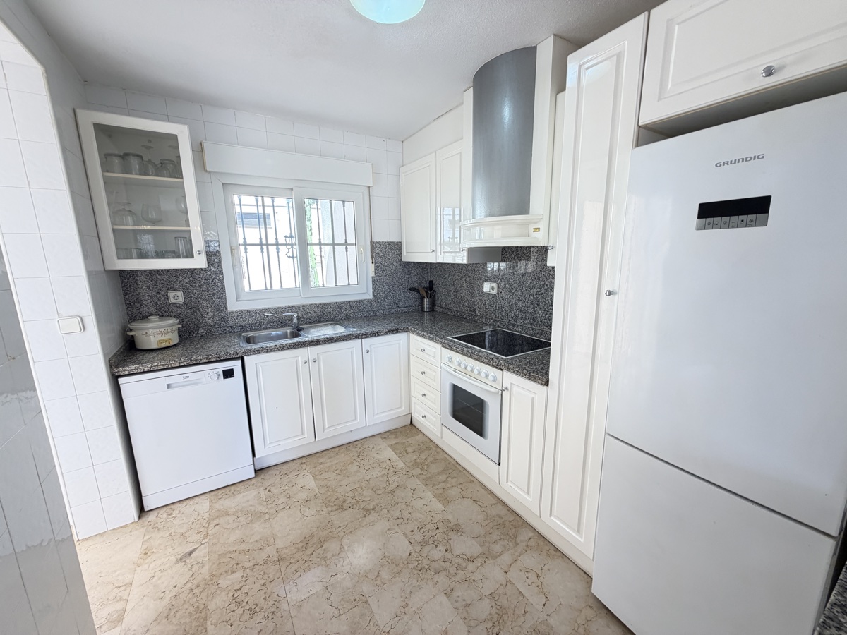 For Sale - 2 Bedroom 3 Bathroom Villa in Las Ramblas - Las Ramblas  - Alicante