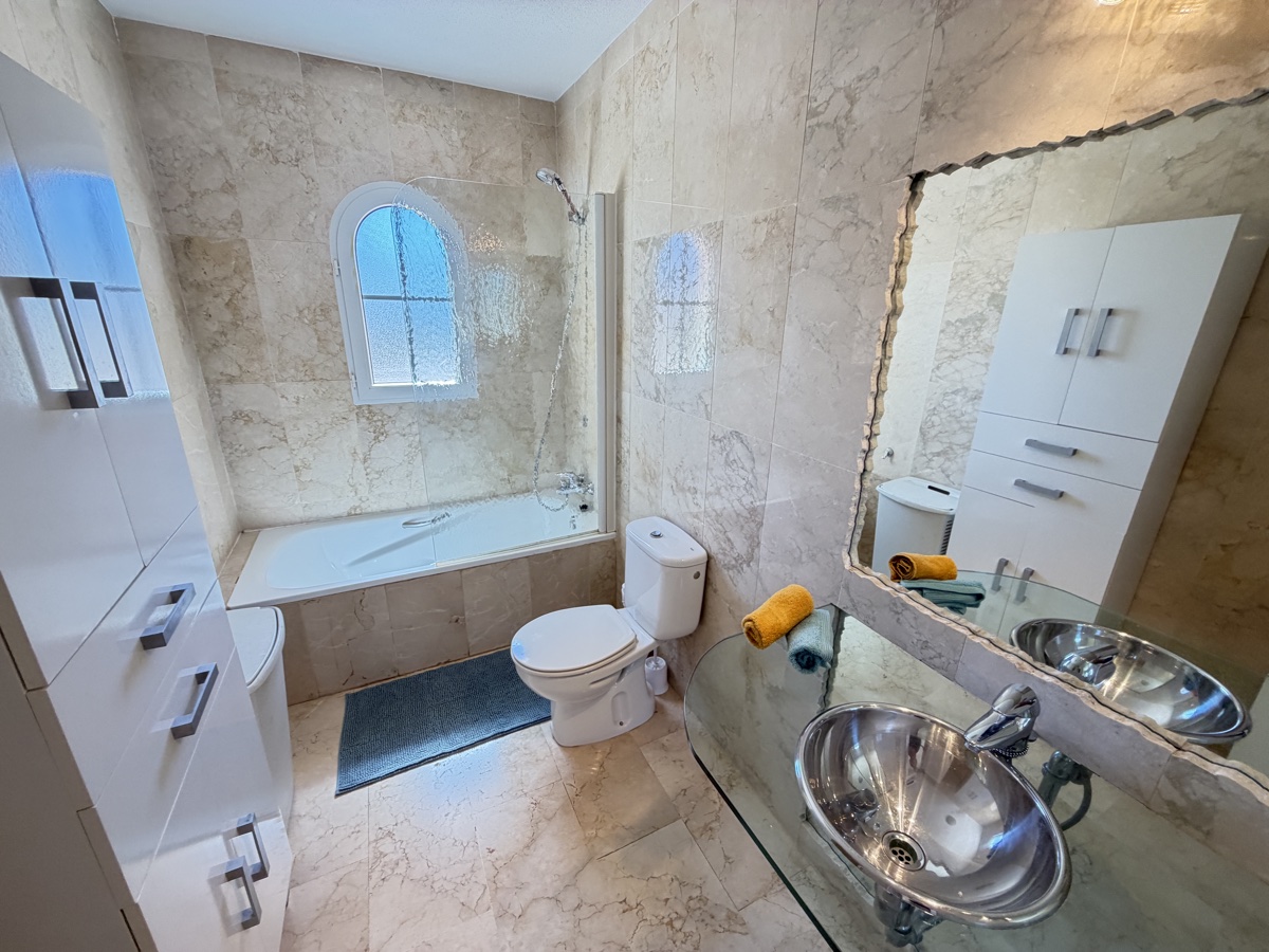 For Sale - 2 Bedroom 3 Bathroom Villa in Las Ramblas - Las Ramblas  - Alicante