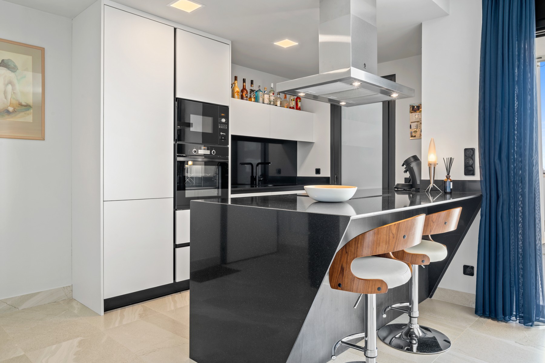 For Sale - 2 Bedroom 2 Bathroom Apartment - Top Floor Apartment in Villamartin - Villamartin  - Alicante