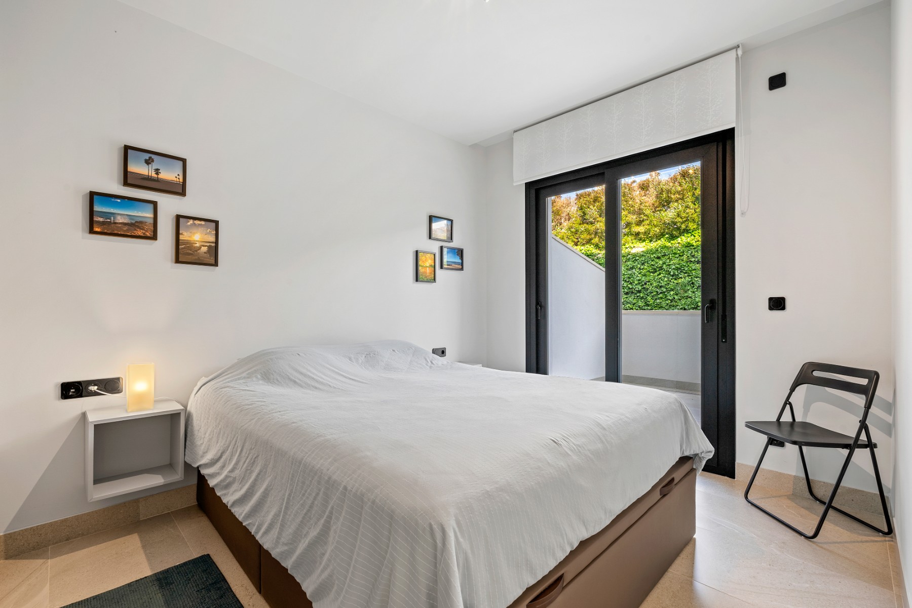 For Sale - 2 Bedroom 2 Bathroom Apartment - Top Floor Apartment in Villamartin - Villamartin  - Alicante
