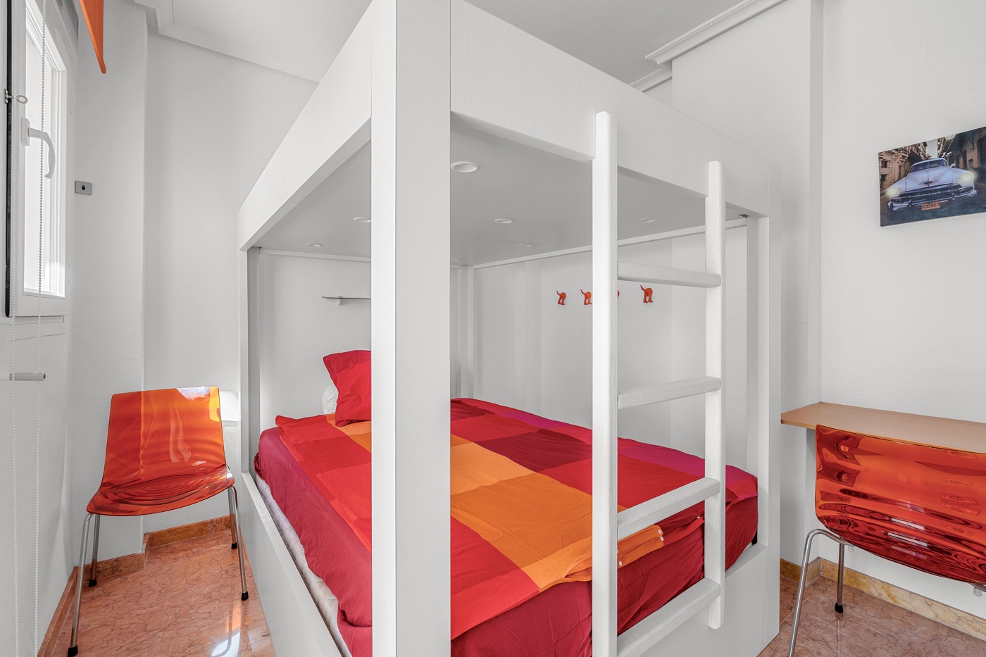 For Sale - 3 Bedroom 2 Bathroom Apartment - Top Floor Apartment in Altea - Mascarat  - Alicante