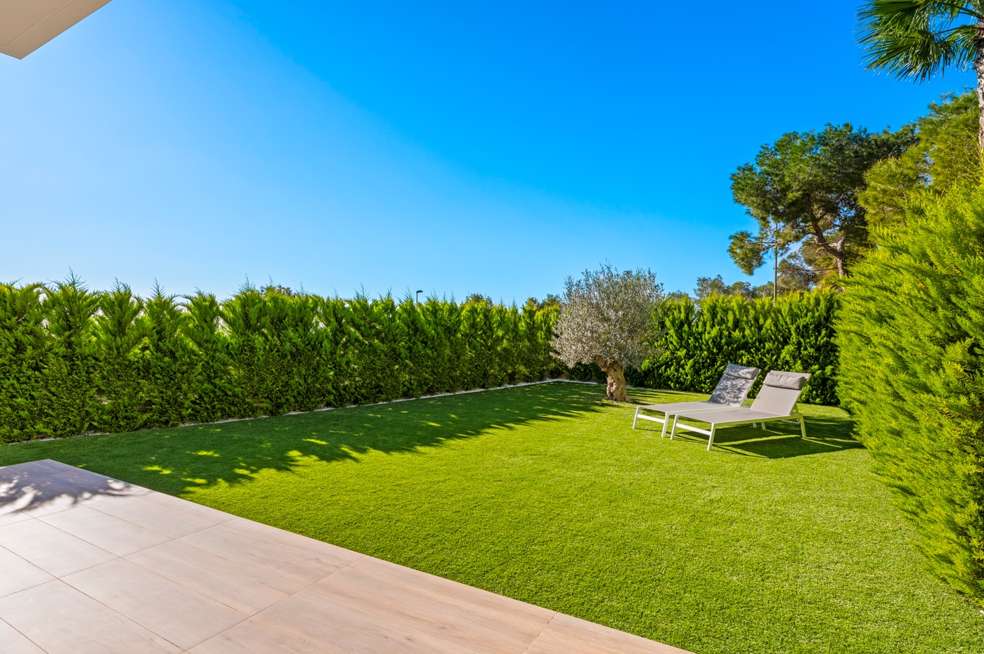 For Sale - 2 Bedroom 2 Bathroom Apartment - Top Floor Apartment in Las Colinas Golf Resort - Las Colinas  - Alicante