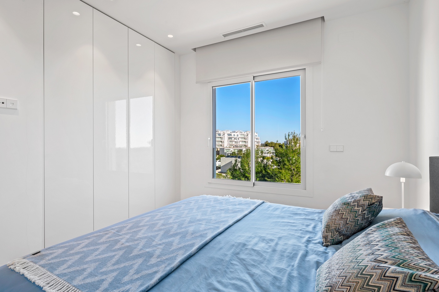 For Sale - 2 Bedroom 2 Bathroom Apartment - Top Floor Apartment in Las Colinas Golf Resort - Las Colinas  - Alicante