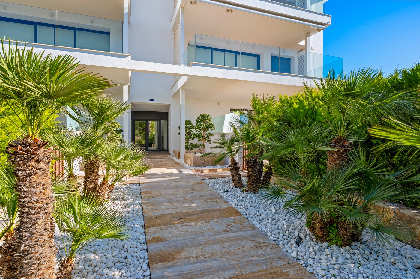 For Sale - 2 Bedroom 2 Bathroom Apartment - Top Floor Apartment in Las Colinas Golf Resort - Las Colinas  - Alicante