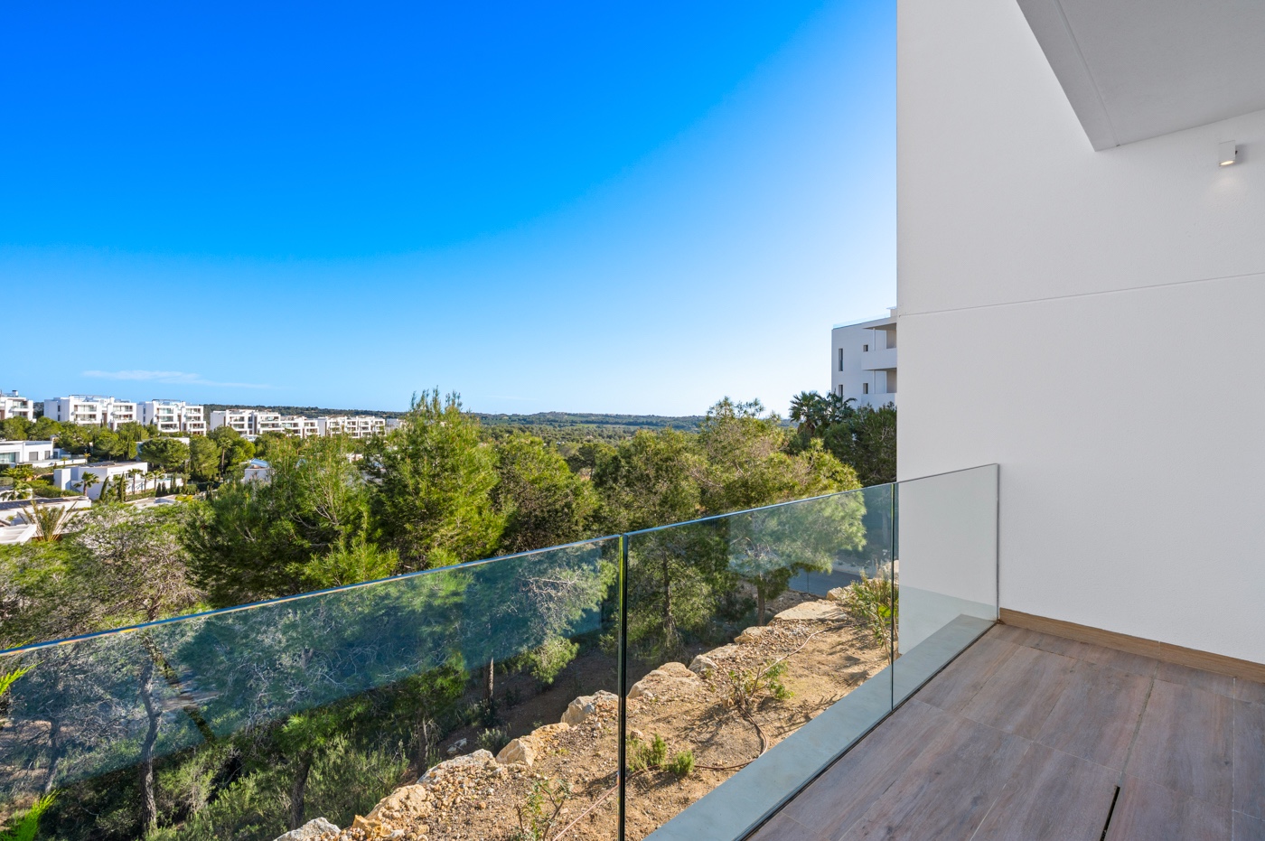 For Sale - 2 Bedroom 2 Bathroom Apartment - Top Floor Apartment in Las Colinas Golf Resort - Las Colinas  - Alicante