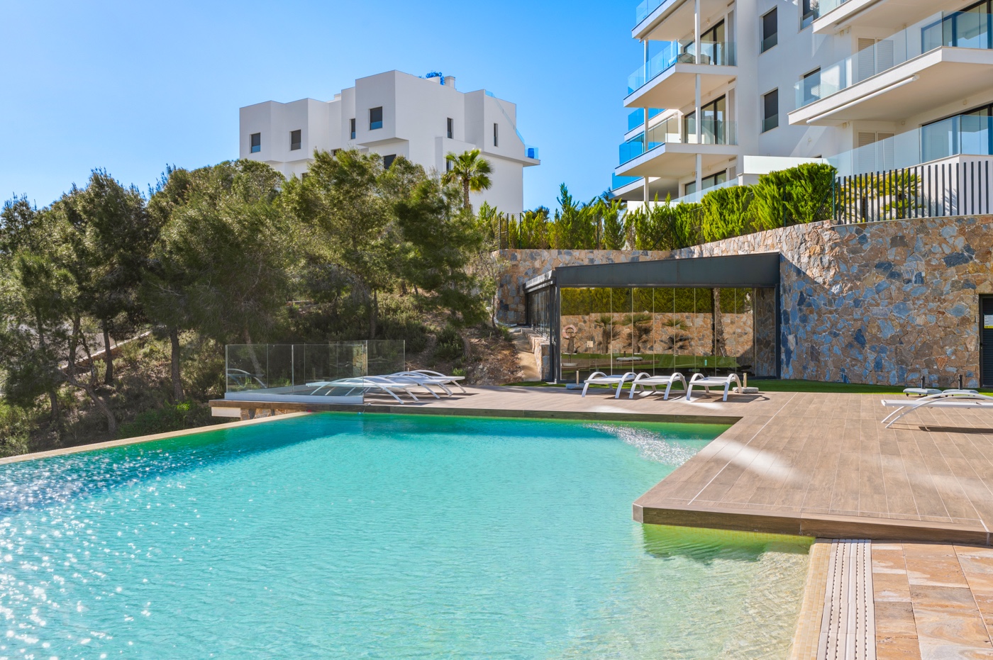 For Sale - 2 Bedroom 2 Bathroom Apartment - Top Floor Apartment in Las Colinas Golf Resort - Las Colinas  - Alicante