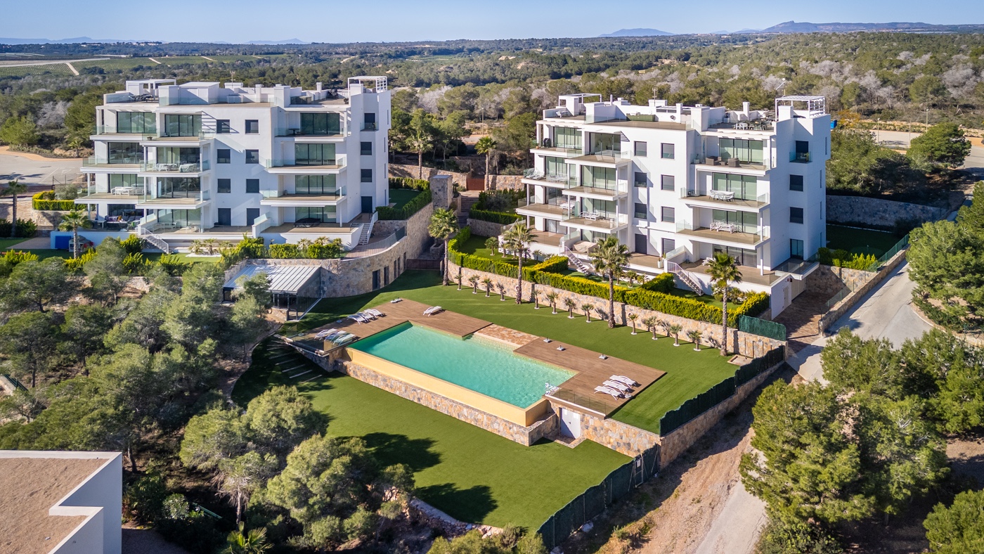 For Sale - 2 Bedroom 2 Bathroom Apartment - Top Floor Apartment in Las Colinas Golf Resort - Las Colinas  - Alicante