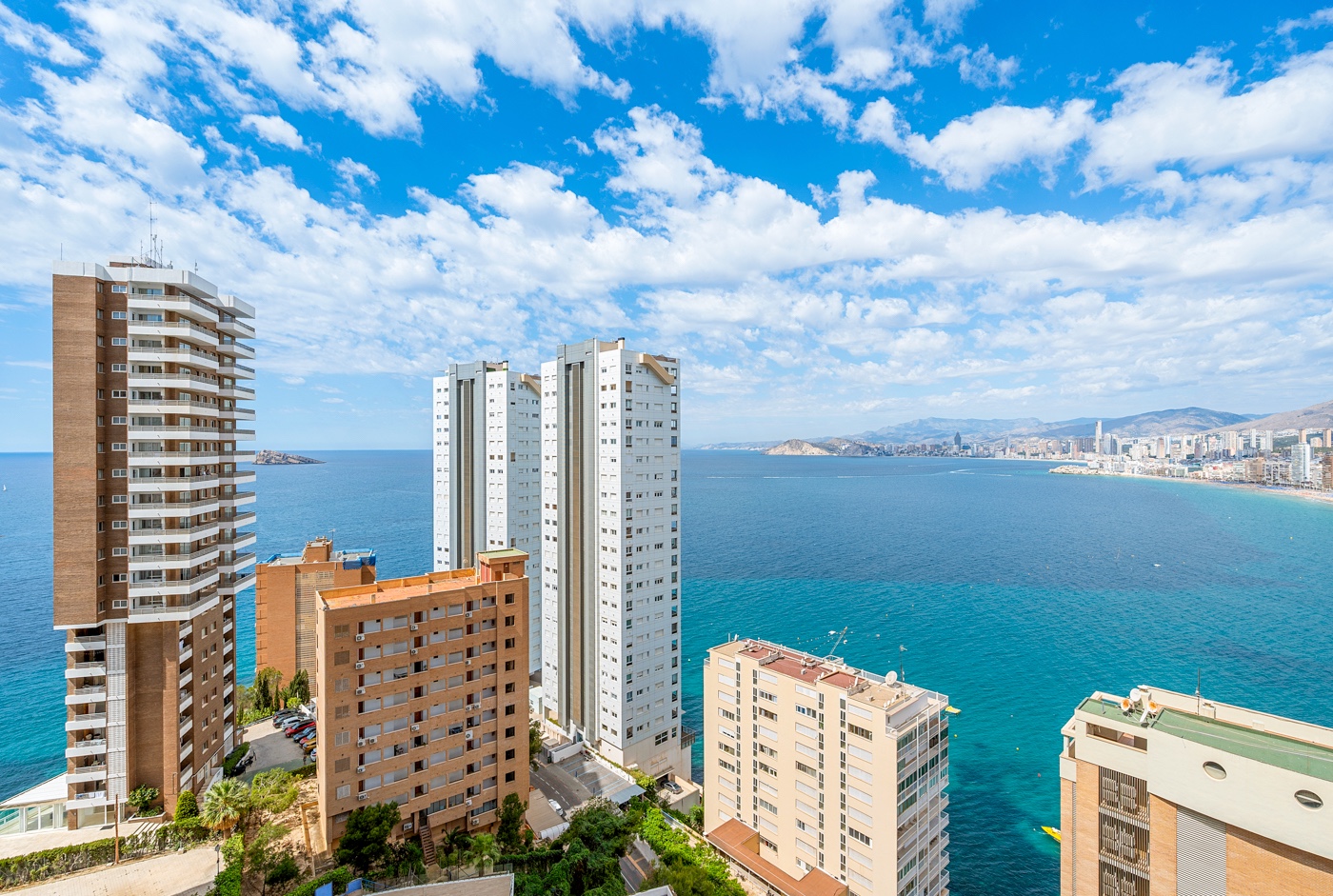 For Sale - 6 Bedroom 3 Bathroom Apartment - Top Floor Apartment in Benidorm - Levante  - Alicante