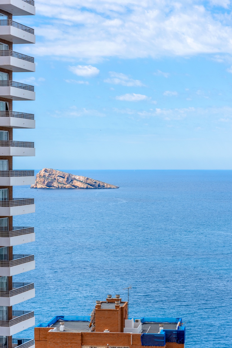 For Sale - 6 Bedroom 3 Bathroom Apartment - Top Floor Apartment in Benidorm - Levante  - Alicante