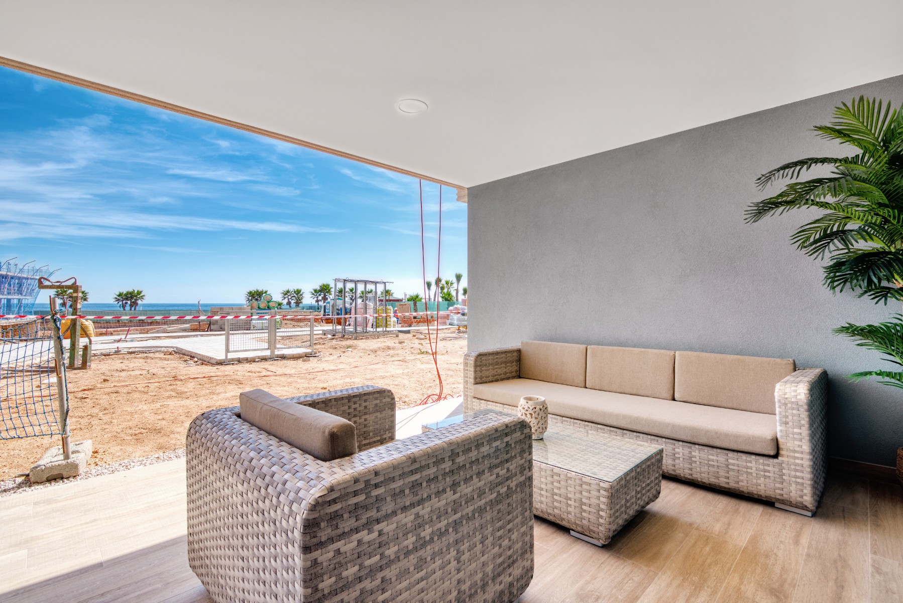 For Sale - 2 Bedroom 2 Bathroom Apartment - Top Floor Apartment in Torrevieja - Punta Prima  - Alicante