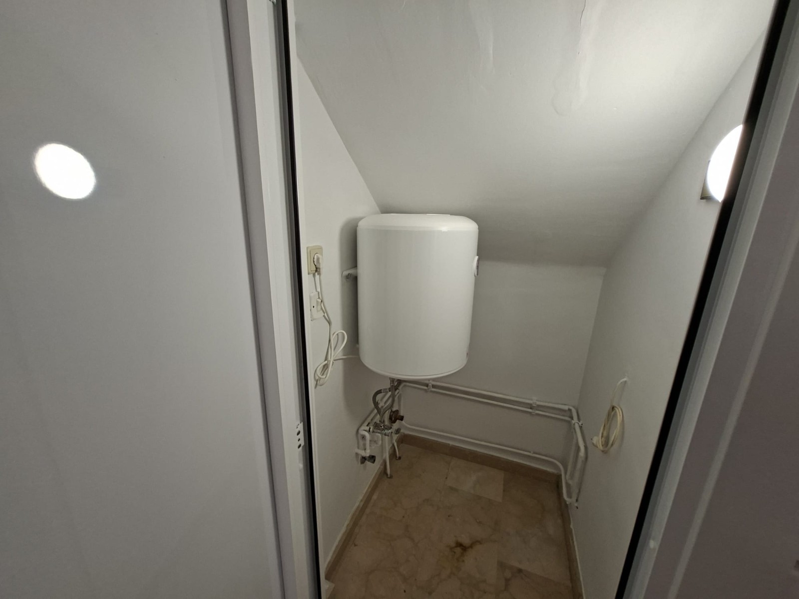 For Sale - 2 Bedroom 1 Bathroom Villa in Villamartin - Villamartin  - Alicante