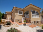 CV0860, Beautifully presented 3 bed, 2 1/2 bath villa with stunning views