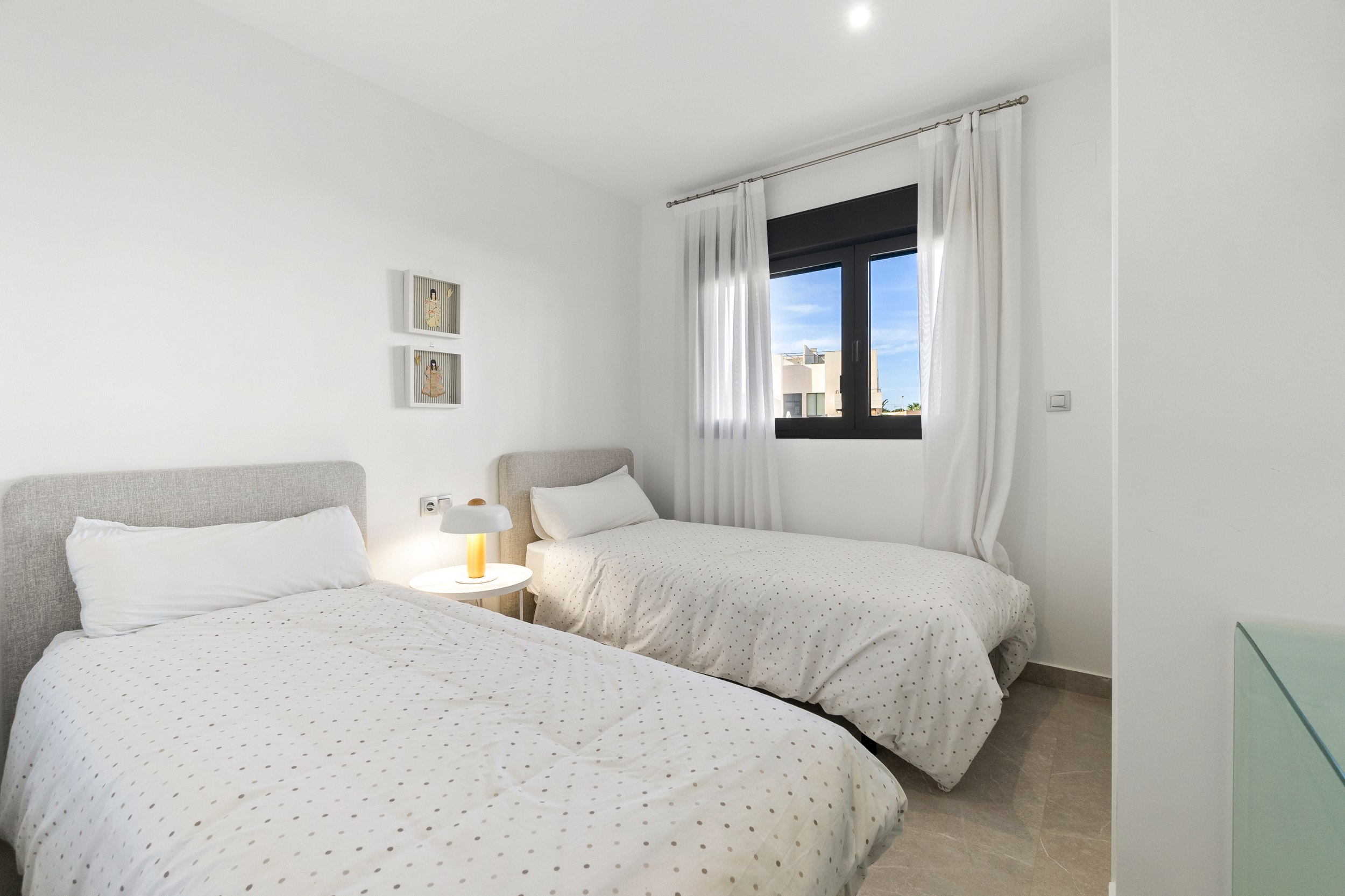 For Sale - 2 Bedroom 2 Bathroom Apartment in Orihuela - Orihuela Costa  - Alicante