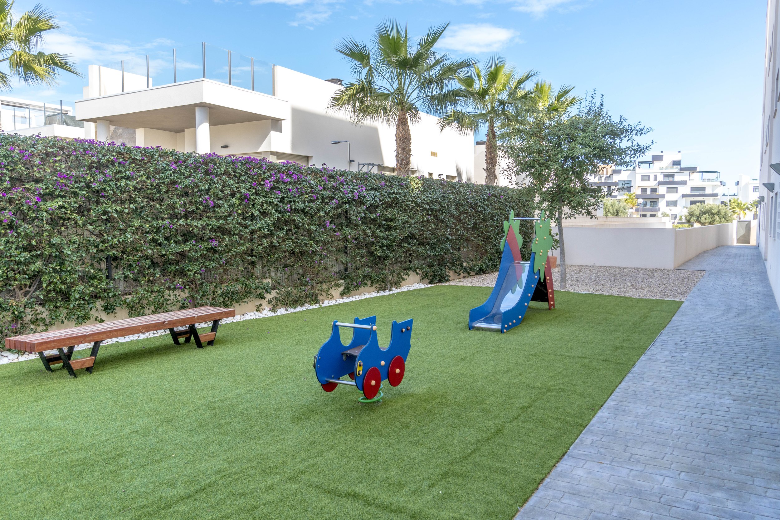 For Sale - 2 Bedroom 2 Bathroom Apartment in Orihuela - Orihuela Costa  - Alicante