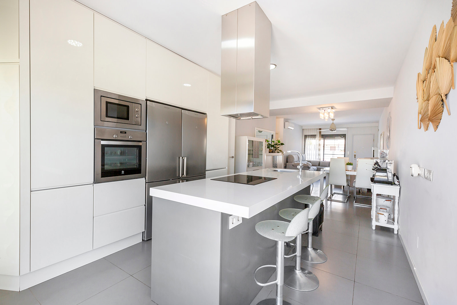 For Sale - 4 Bedroom 3 Bathroom Apartment in Pilar de la Horadada - Torre de la Horadada  - Alicante