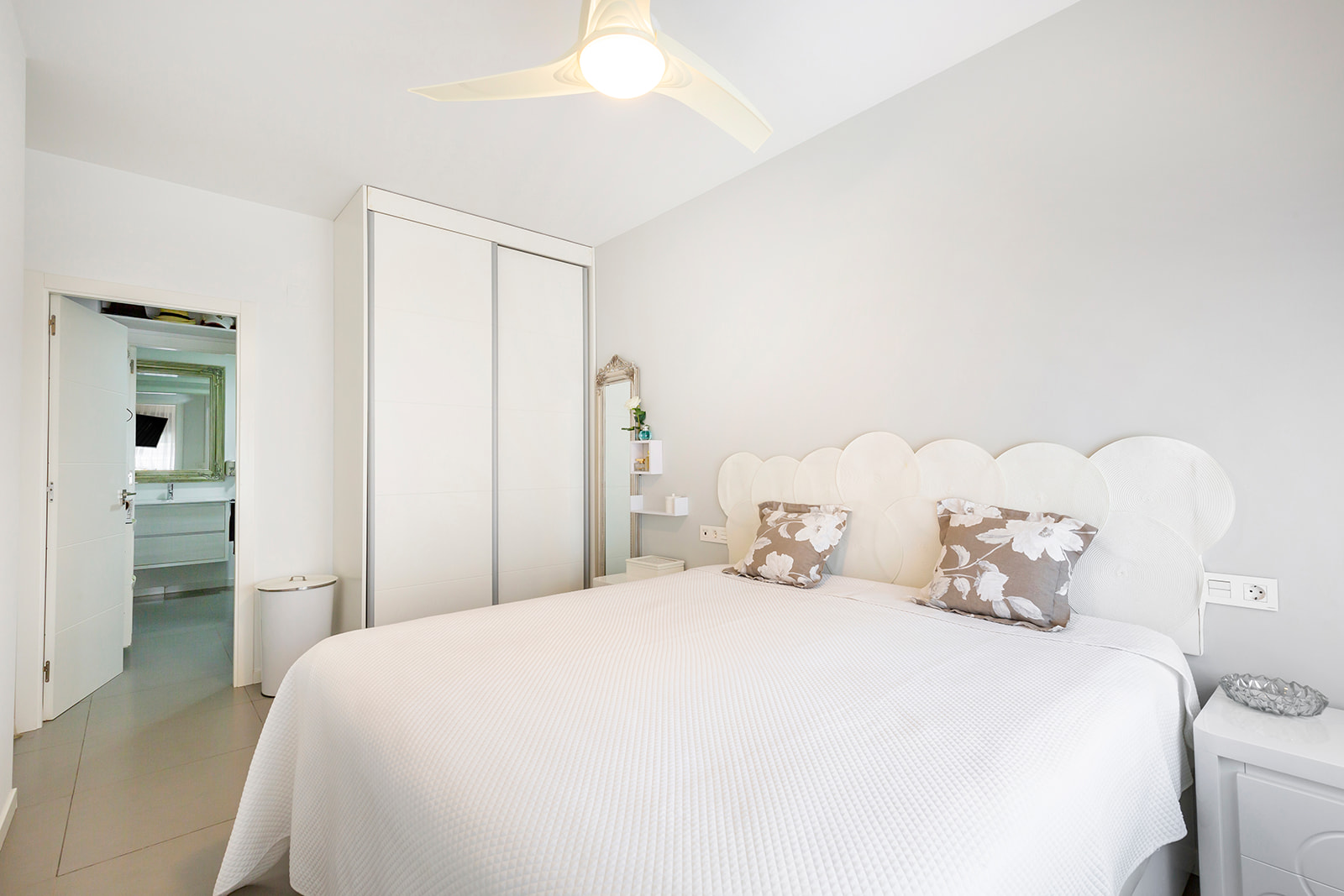 For Sale - 4 Bedroom 3 Bathroom Apartment in Pilar de la Horadada - Torre de la Horadada  - Alicante