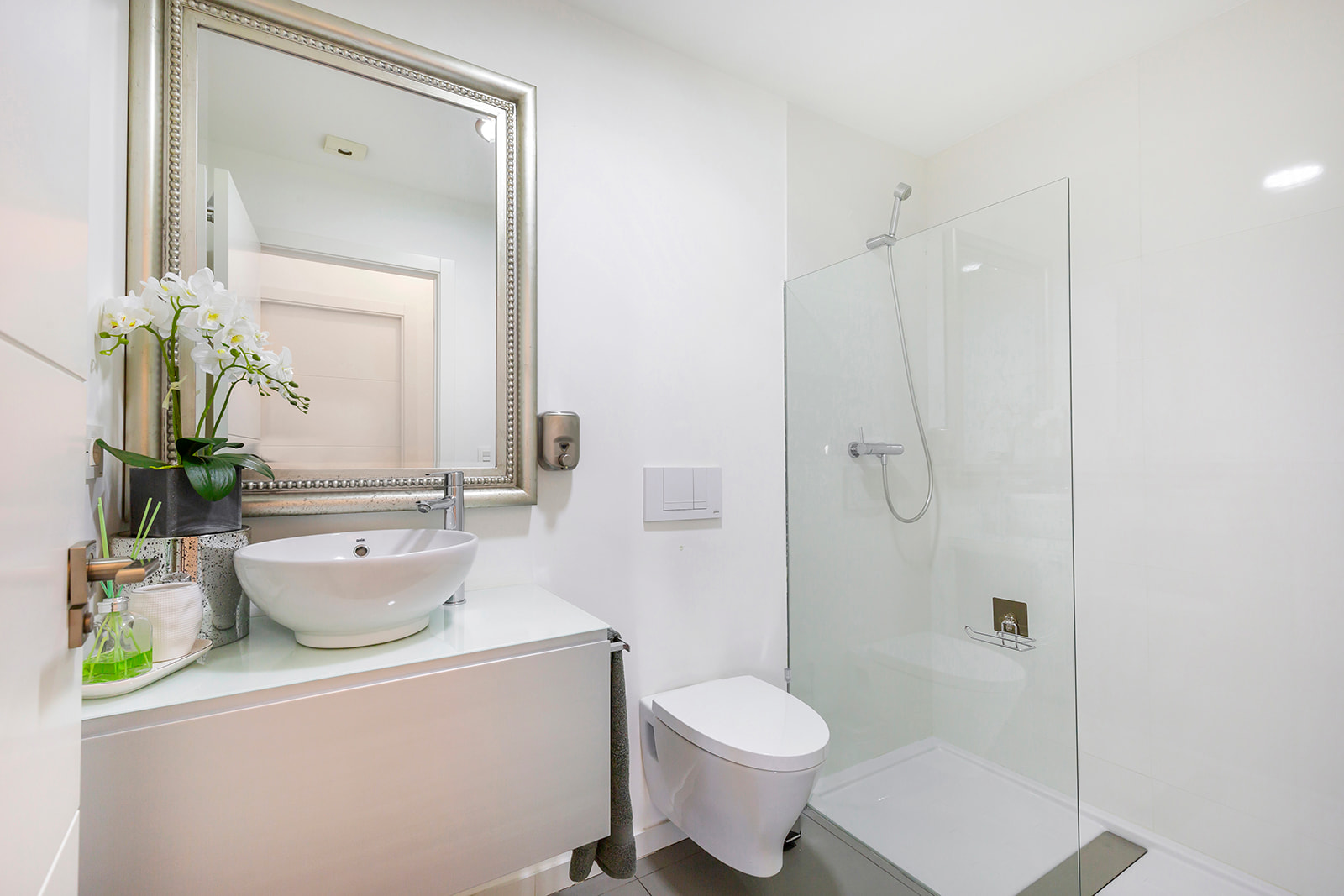 For Sale - 4 Bedroom 3 Bathroom Apartment in Pilar de la Horadada - Torre de la Horadada  - Alicante