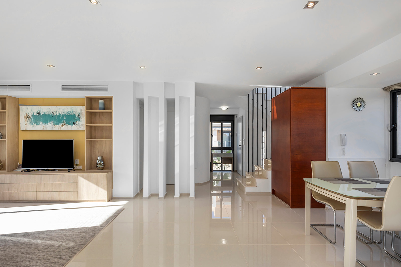 For Sale - 5 Bedroom 4 Bathroom Villa in Orihuela Costa - La Zenia  - Alicante