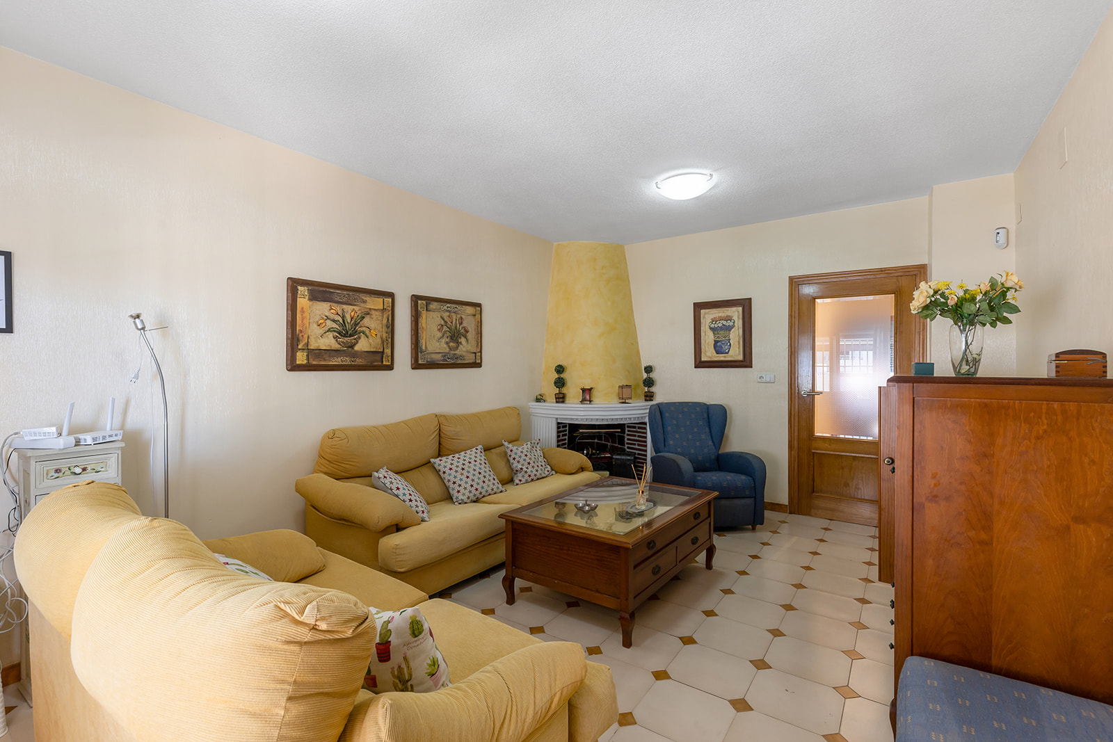 For Sale - 4 Bedroom 2 Bathroom Villa in Torrevieja - Rocio del Mar  - Alicante
